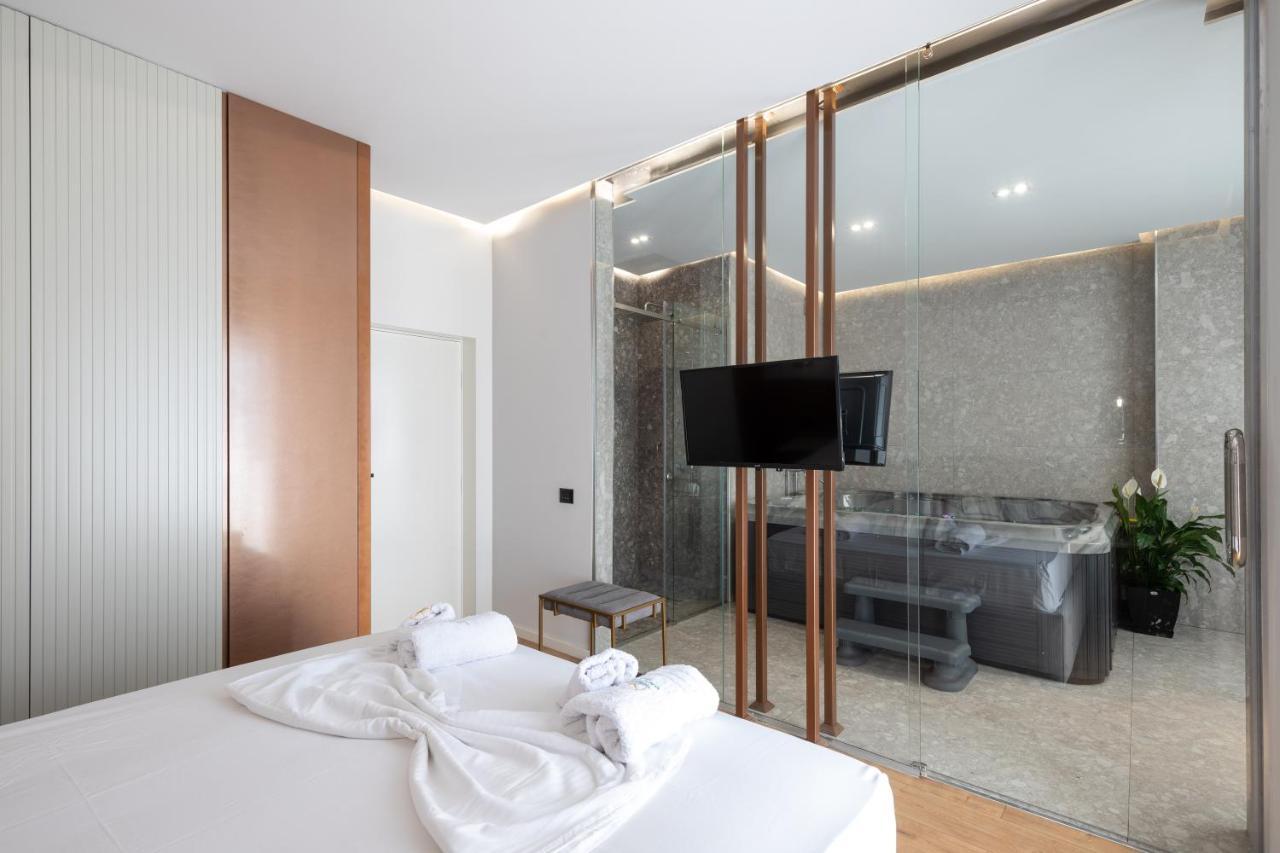 Compas Boutique Hotel Golem  Exterior photo