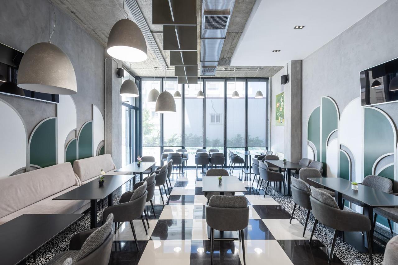 Compas Boutique Hotel Golem  Exterior photo